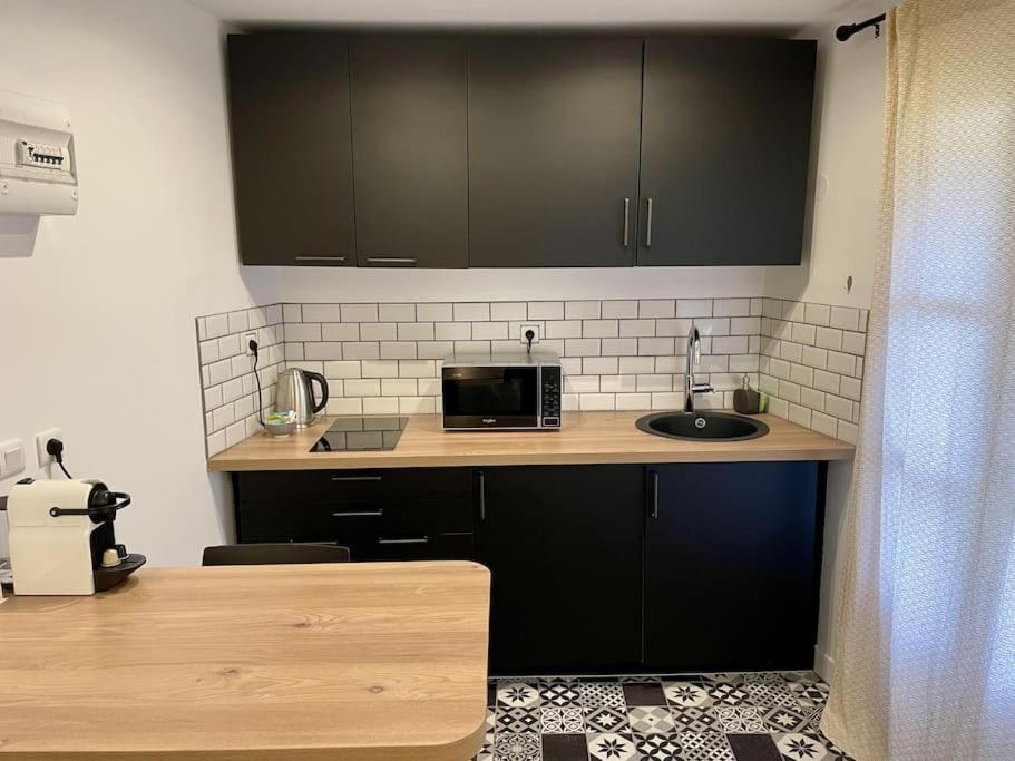Appartement Le Moulin 3 - Confort Centre - - Wifi - Tv Connecte Béziers